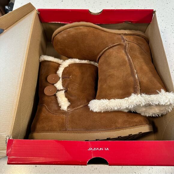 SO® Fireside Chestnut Suede Boots Size 8 - Picture 7 of 8